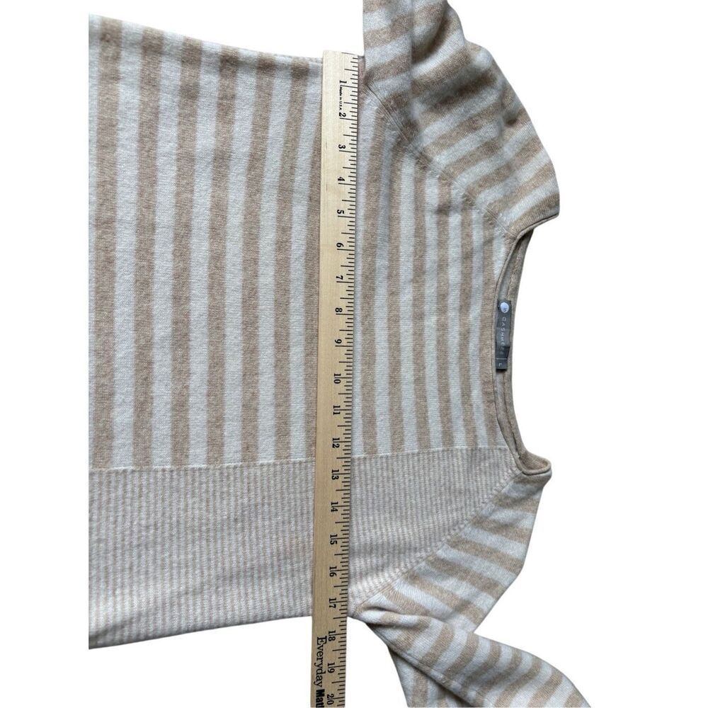 in Cahsmere Large Cashmere Cream Striped Box Neck Long Sleeve Sweater - Picture 5 of 8
